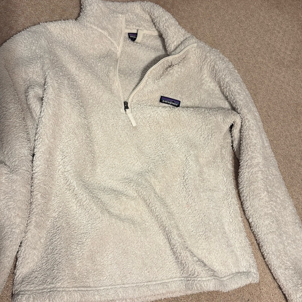 Patagonia white sherpa fleece quarter zip